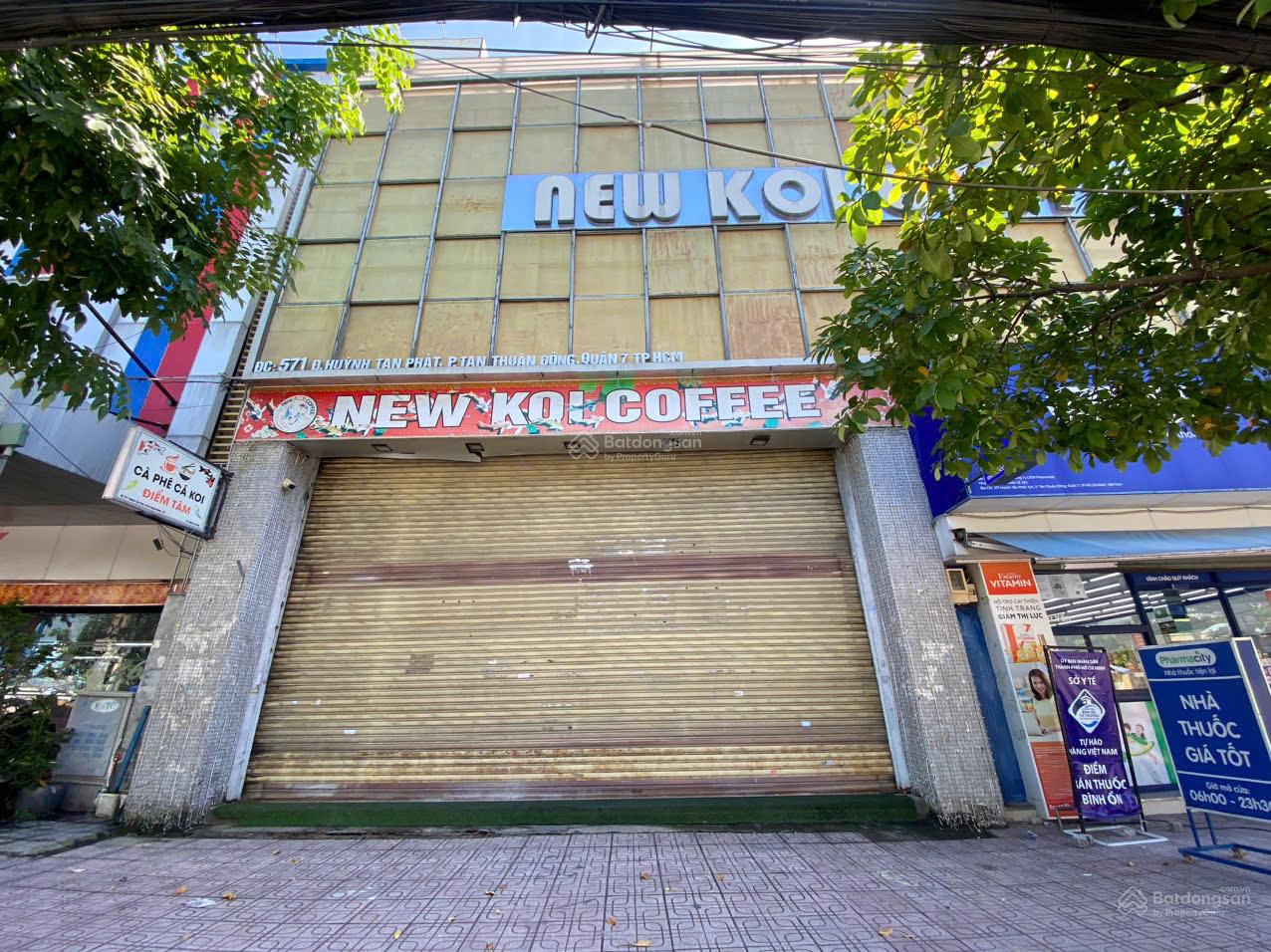 Cho thuê mặt bằng 571 Huỳnh Tấn Phát, 1200m² giá 250 triệu - Khu vực đông dân cư!