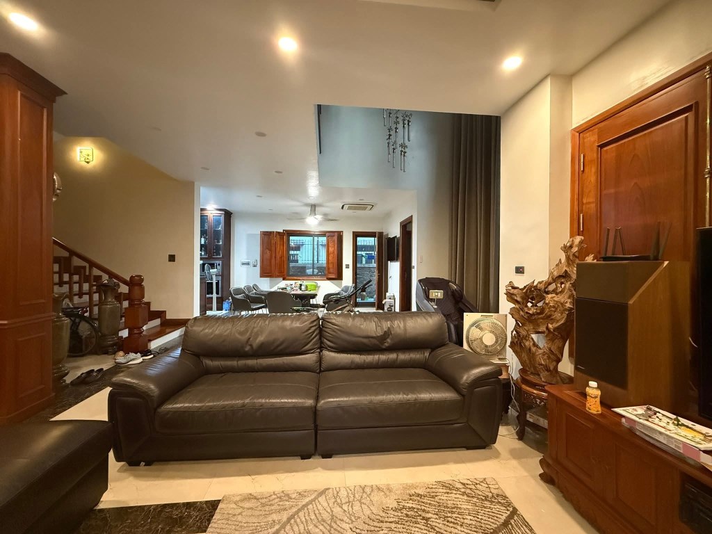 Siêu biệt thự KĐT An Hưng Hà Đông 293m² giá 71.69 tỷ - Vị trí đẹp, thiết kế hiện đại!