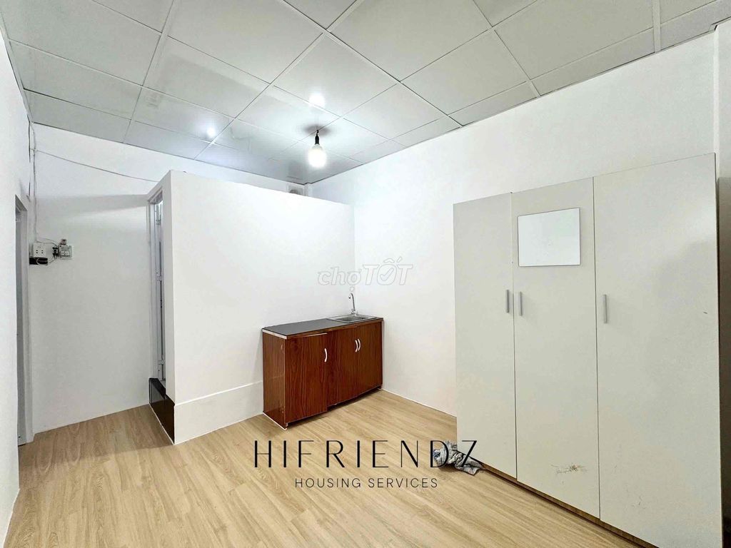 Cho thuê phòng trọ Đường 3 Tháng 2, Quận 5 - Nội thất mới, giá chỉ 3.3 triệu!