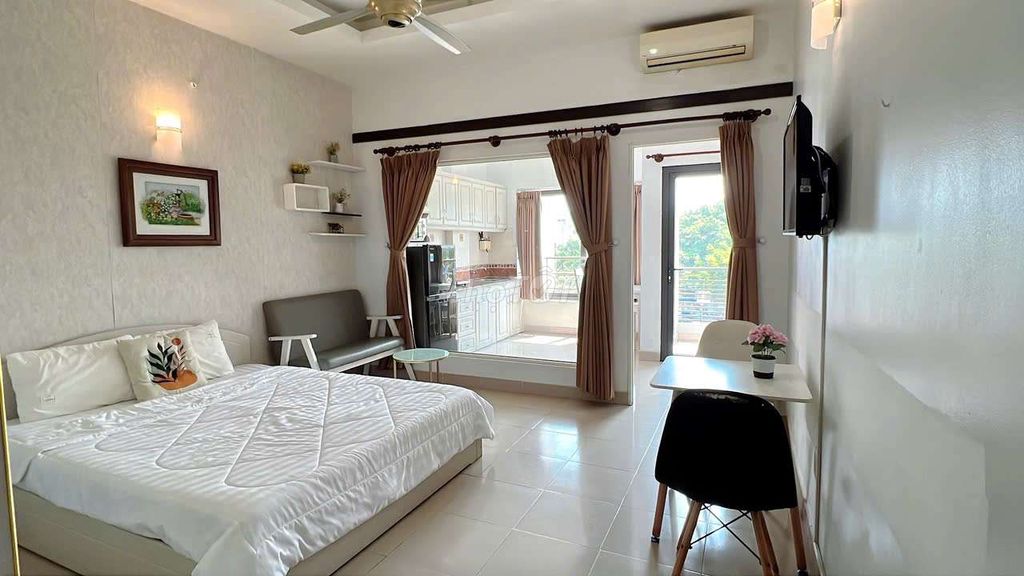 Căn hộ cao cấp studio - 1PN balcony gần sân bay Tân Sơn Nhất - Giá chỉ từ 7 triệu!
