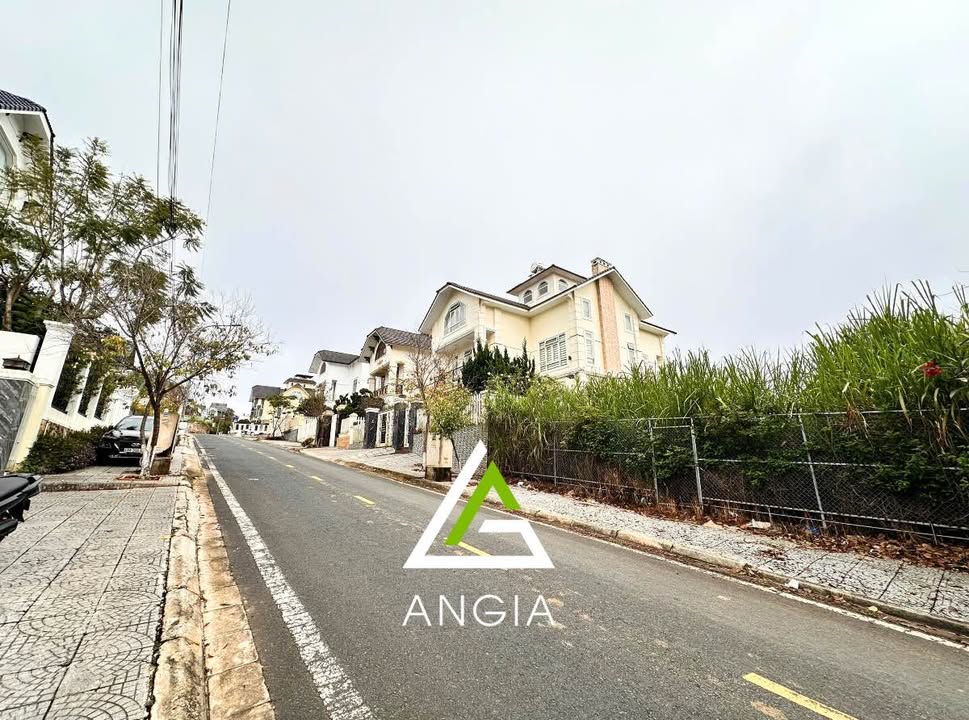 Đất nền khu DIC An Sơn, Đà Lạt 393m² giá 23.5 tỷ - Đường nhựa ô tô 2 làn