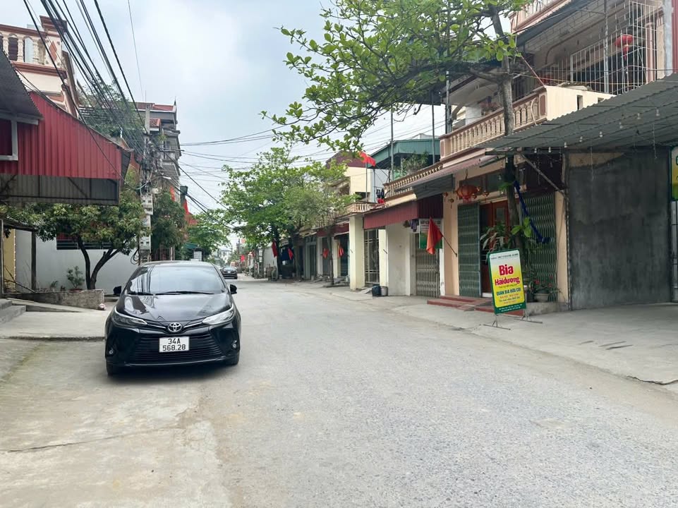 Nhà mặt phố Gia Tân 98m² giá 3 tỷ - Chính chủ bán gấp!