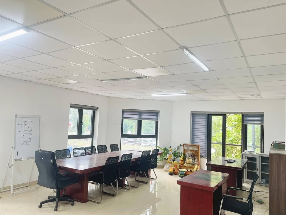 Cho thuê văn phòng Shophouse chung cư 379, phường Hạc Thành, 75m² - Mặt tiền đông đúc, dễ dàng kinh doanh!