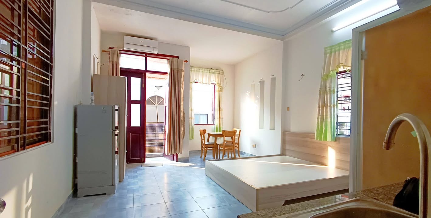 Phòng trọ cho thuê đường Đồng Xoài, Tân Bình 40m² - Full nội thất, giờ giấc tự do!