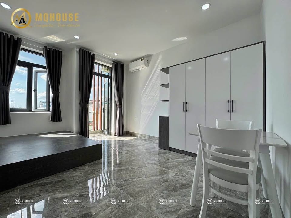 Căn hộ Studio ban công mới 100% tại Tân Phú - Tiện nghi đầy đủ, giá thỏa thuận!