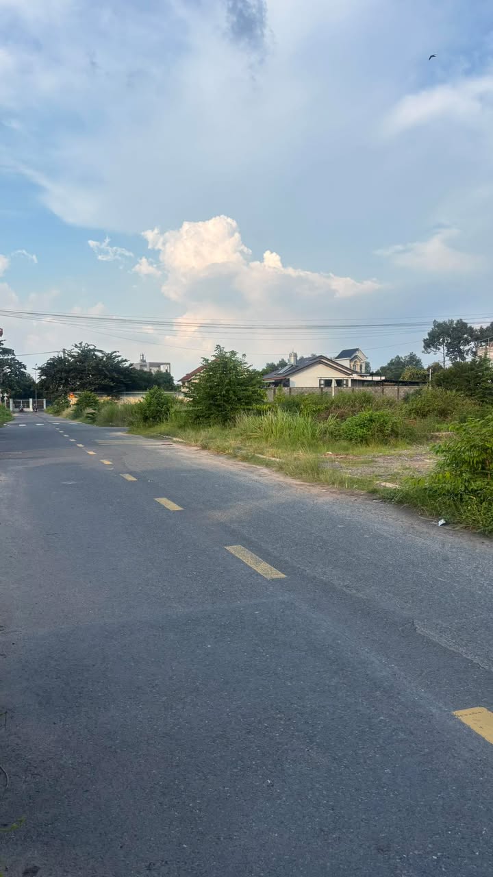 Đất Củ Chi 200m² giá 850 triệu - Sổ hồng chính chủ, gần trục đường lớn!