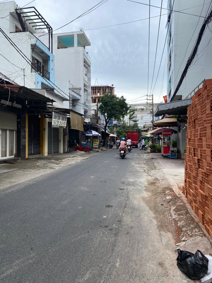 Nhà bán đường Nguyễn Sỹ Sách, Tân Bình 80m² giá 11.5 tỷ - Không gian sống lý tưởng cho gia đình!