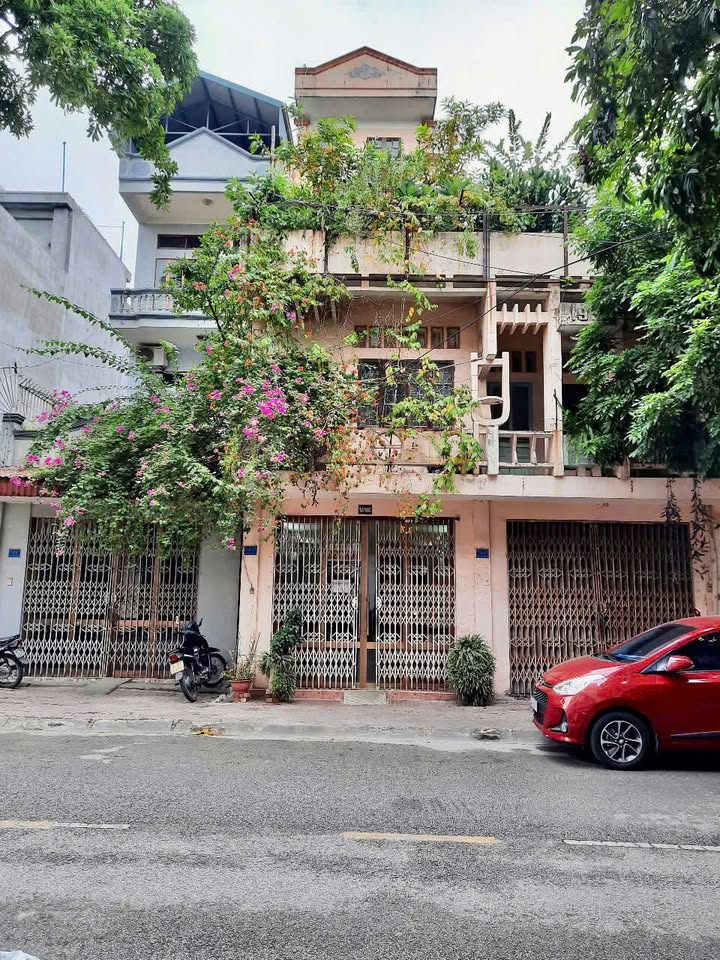 Nhà 5 tầng trên phố Quang Trung, Hải Dương 117m² giá 5.3 tỷ - Sổ đỏ chính chủ!