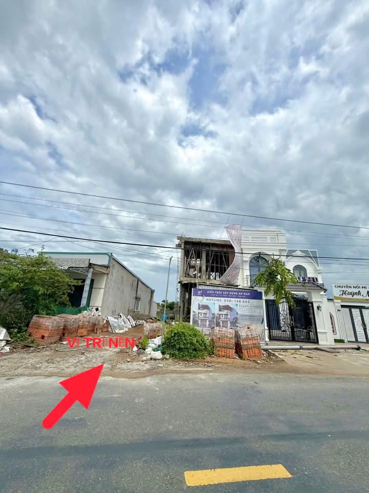 Đất thổ cư 97.6m² mặt tiền đường 910 - Cách chợ Bình Minh chỉ 500m!