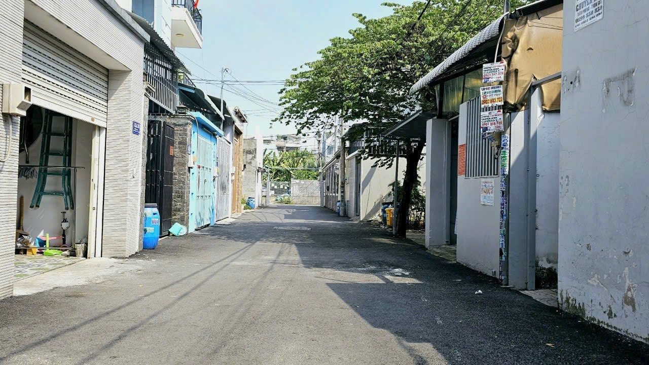 Đất hẻm 43K, đường 160 Lã Xuân Oai, Q9 71.5m² giá 4.95 tỷ - Hẻm rộng thông thoáng!