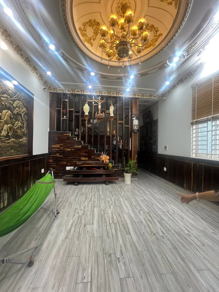 Nhà mặt tiền Tân Phước Khánh 110m² giá 3.9 tỷ - Full nội thất sang trọng!