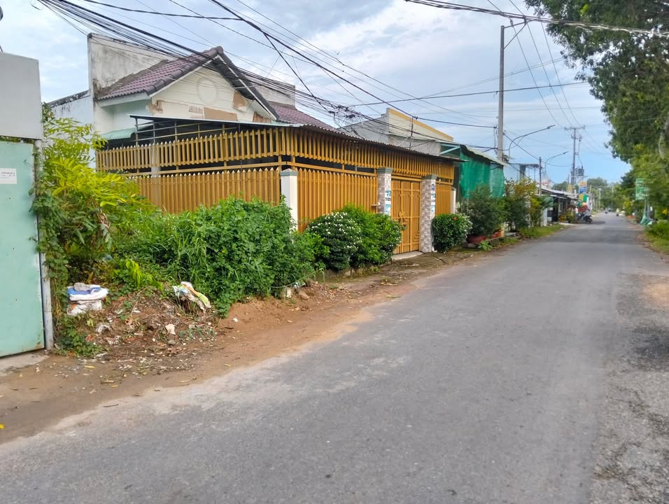 Đất mặt tiền đường H91, phường Mỹ Phong, 150m² giá 2 tỷ - Vị trí đắc địa gần trung tâm!