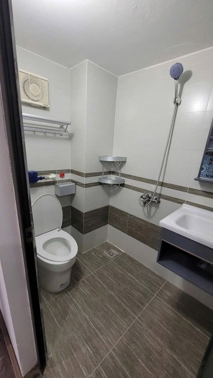 Phòng Studio cho thuê tại ngõ 119 Cổ Nhuế, 25m² giá chỉ 4.3 triệu - Nội thất đầy đủ!