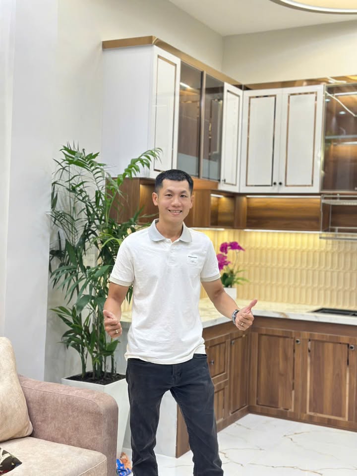 Nhà đẹp chính chủ 2 tầng tại Tân Hóa, Quận 6 - Giá 5.9 tỷ, sẵn sàng vào ở!