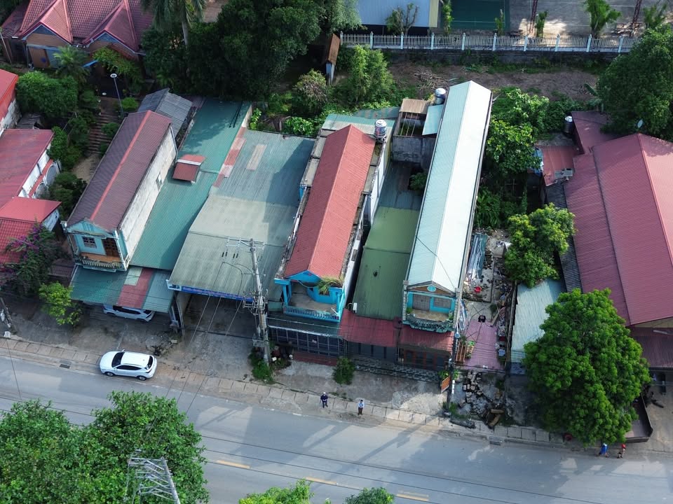 Nhà mặt tiền Quốc lộ 2, Bắc Quang, 120m² giá 3 tỷ - Cơ hội kinh doanh lý tưởng!
