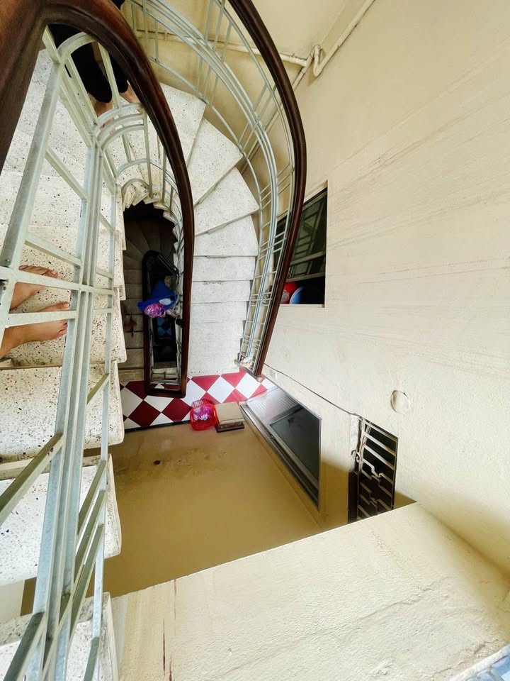 Nhà mặt tiền đường Trường Chinh, Tân Bình 65m² giá 15 tỷ - Kinh doanh sầm uất!