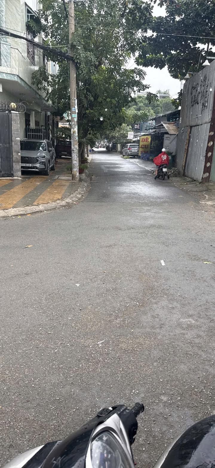 Nhà phố 4 tầng Nguyễn Tất Thành, Quận 4 - Diện tích 79m², Giá 14,9 tỷ - Thương lượng ngay!