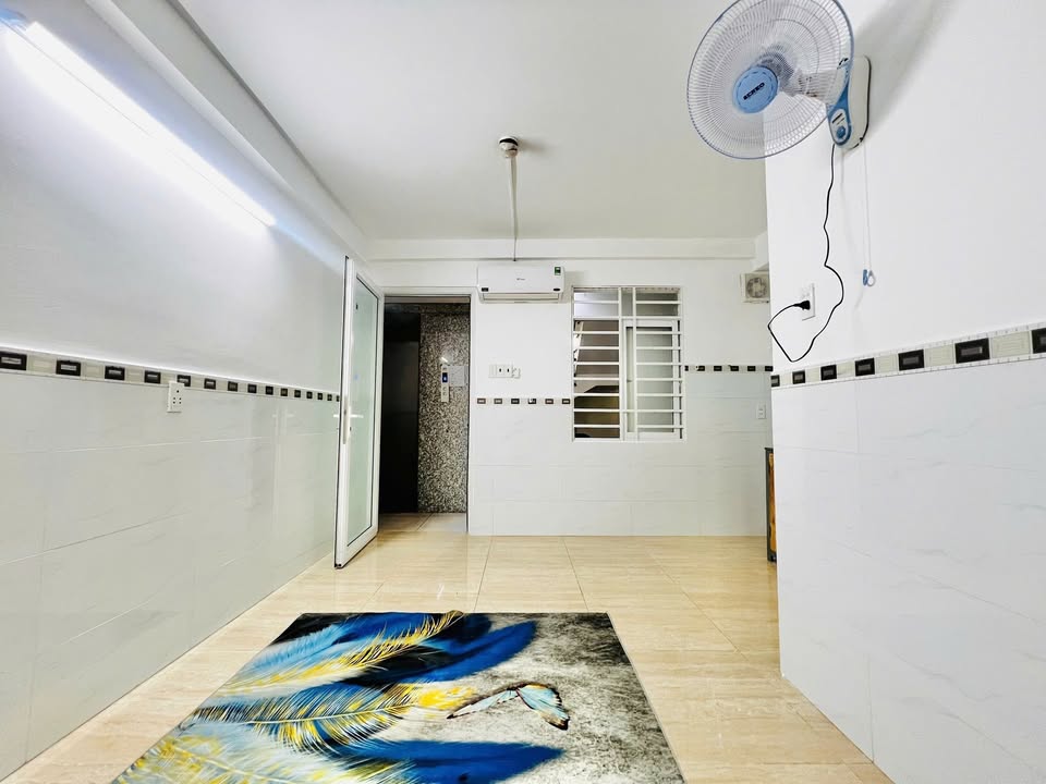 Phòng cho thuê tại Phan Văn Sửu, Tân Bình - Giá chỉ 3.5 triệu/tháng, thoáng mát, tự do!