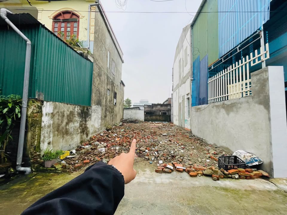 Đất đẹp bán gấp tại Đông Vĩnh, Vinh - 75.4m² chỉ 2.8 tỷ!