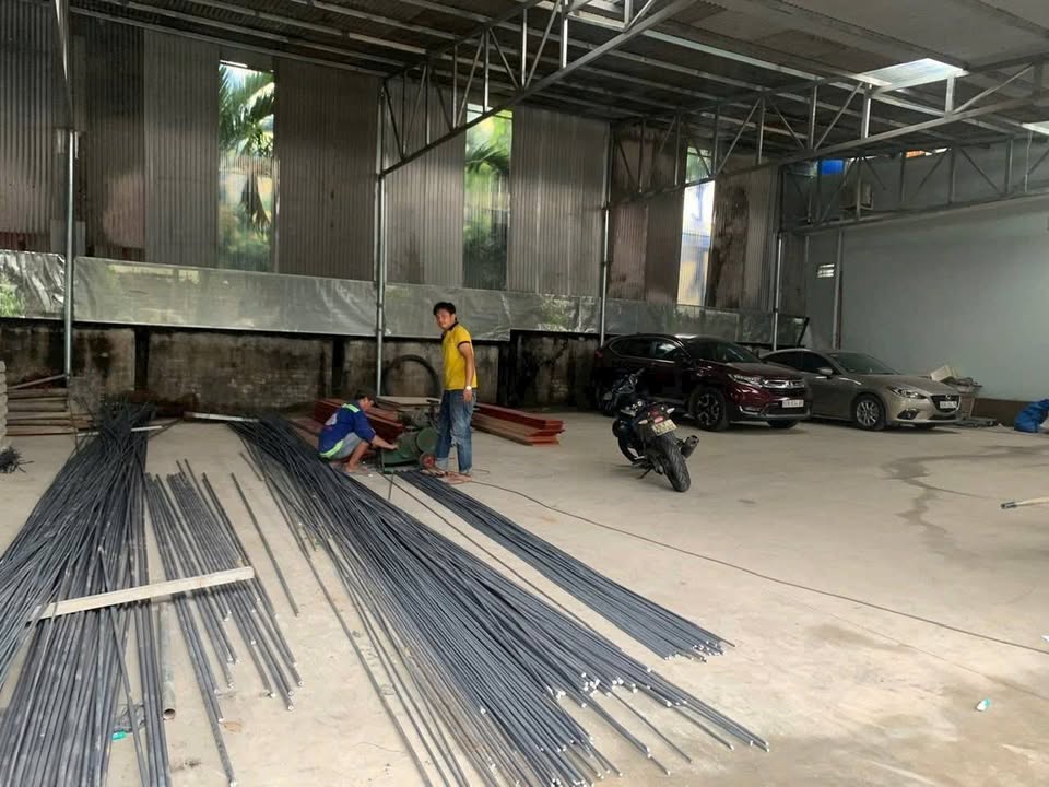 Kho cho thuê phường Tân Hiệp 300m² giá 9 triệu - Đường lớn xe tải vào thoải mái!