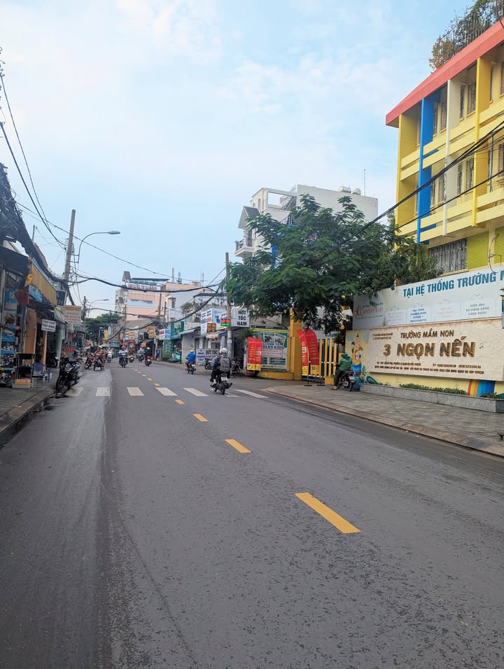 Lô đất mặt tiền đường Lê Đức Thọ, Gò Vấp 120m² giá 17 tỷ - Vị trí kinh doanh sầm uất!