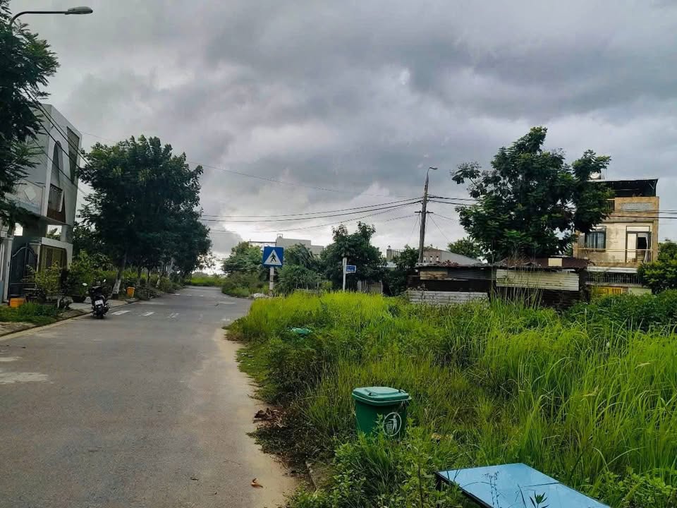 Đất nền 2 mặt tiền Dương Sơn, Hòa Xuân, 336m² giá chỉ 7 tỷ - Cơ hội đầu tư hấp dẫn!