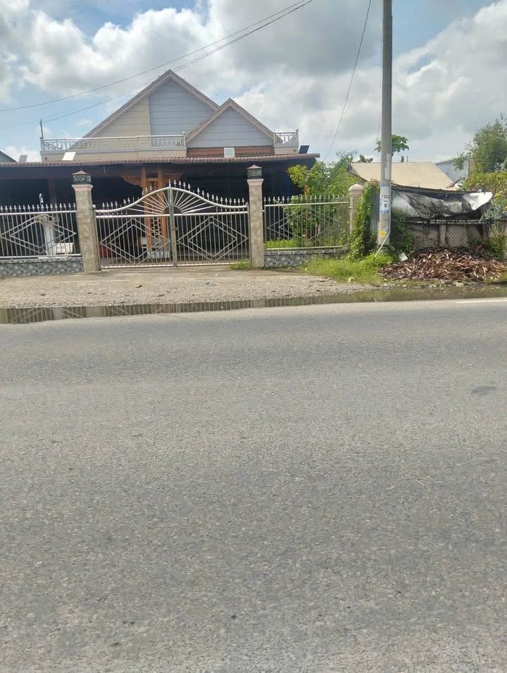 Đất mặt tiền Quốc lộ 91 xã Mỹ Phú 3000m² giá chỉ 8 tỷ - Cơ hội đầu tư vàng!