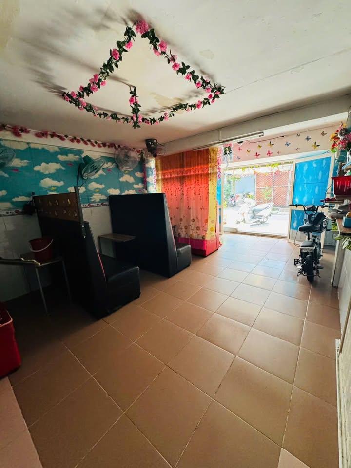 Nhà mặt tiền cho thuê tại Bình Phú, Quận 6 - Giá chỉ 6 triệu/tháng!