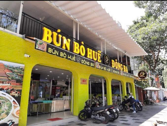 Cho thuê biệt thự Pháp cổ mặt phố Ngô Thì Nhậm, Hoàn Kiếm 283m² - Sang trọng, đa năng!