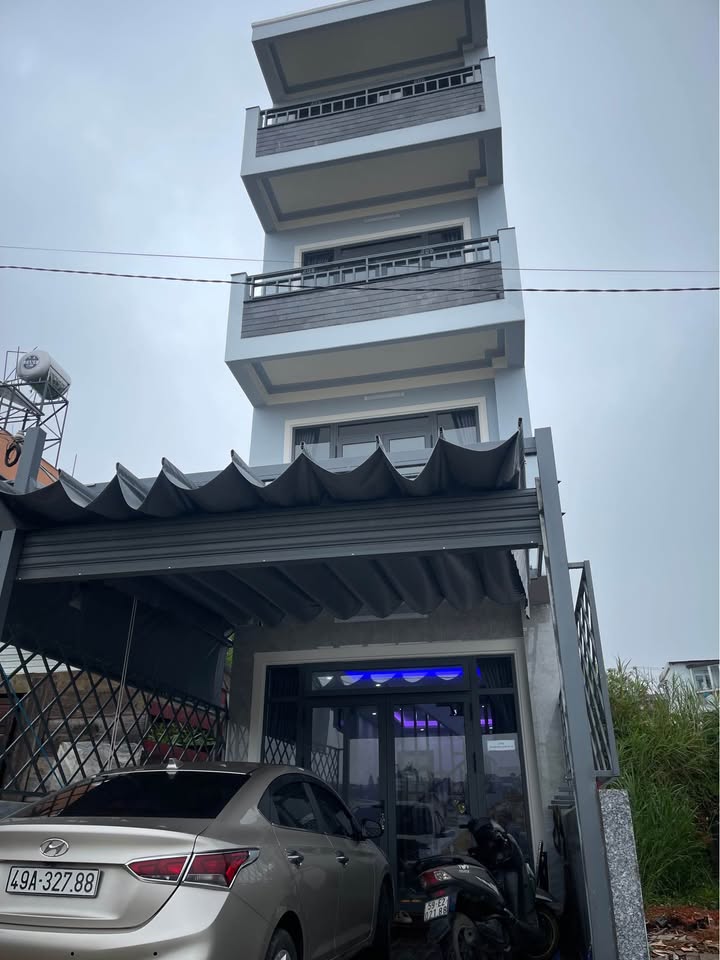 Nhà nguyên căn cho thuê tại Đà Lạt 4PN giá 12 triệu - Sẵn sàng vào ở ngay!