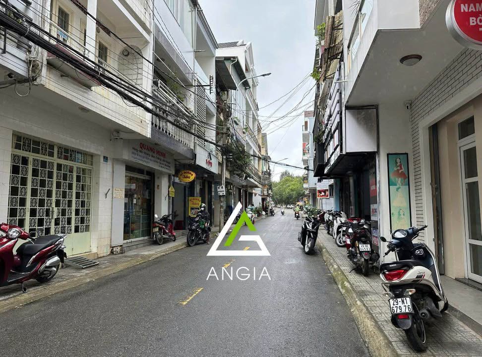 Nhà mặt tiền Nguyễn Lương Bằng, Đà Lạt 64m² giá 11.5 tỷ - Thiết kế sang trọng, hỗ trợ vay ngân hàng!