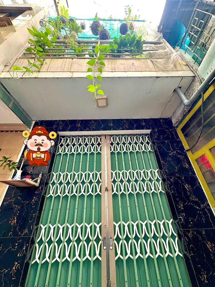 Nhà 3 tầng quận 8, diện tích 21m², giá chỉ 3.1 tỷ - Cơ hội vàng cho gia đình bạn!