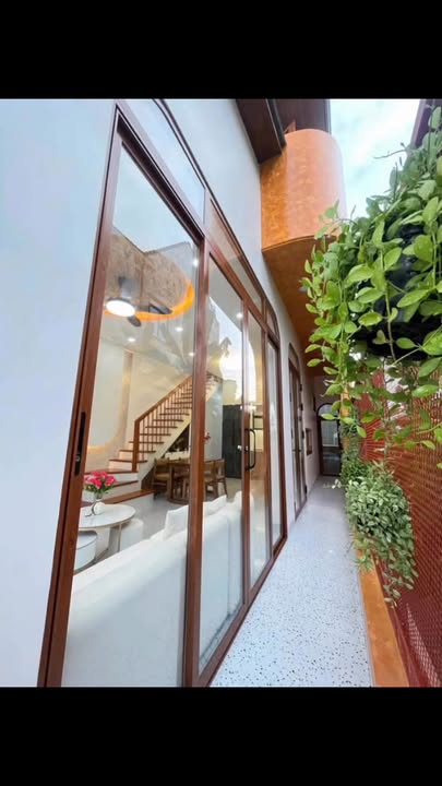 Nhà mới bán tại Khu dân cư Tân Hạnh, Vĩnh Long 99m² giá 2.79 tỷ - Dọn vào ở ngay!