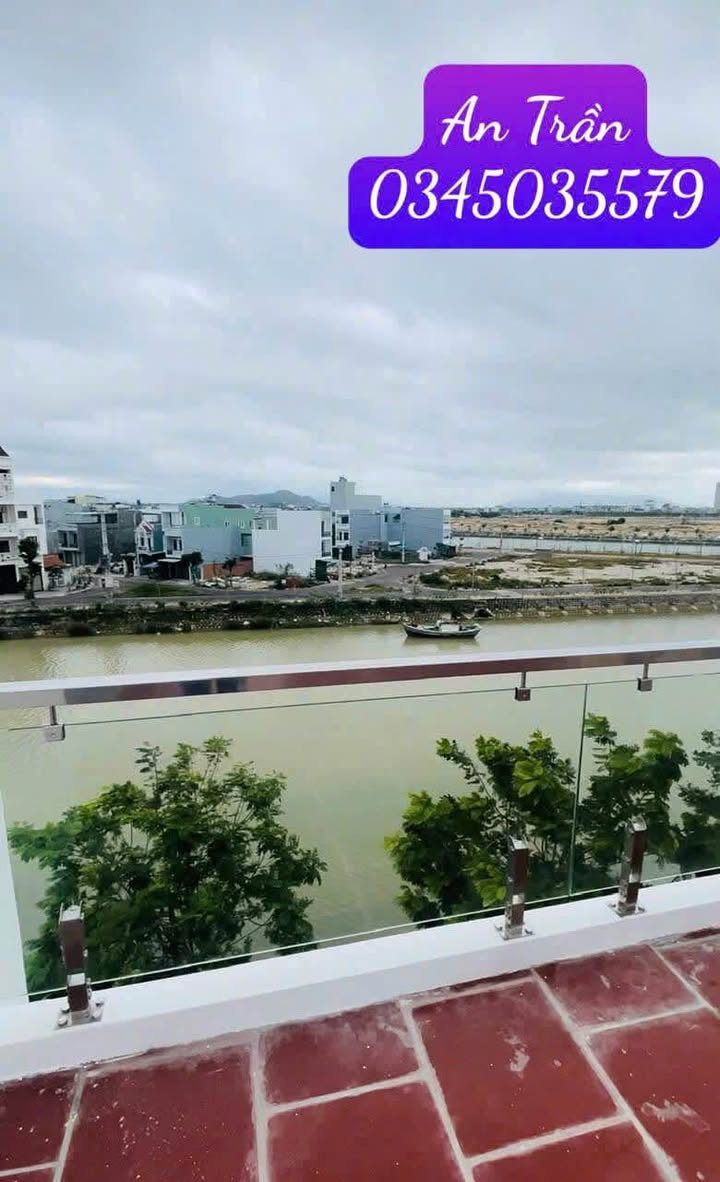 Nhà phố Lê Thanh Nghị Pleiku 40m² giá 4 tỷ - View sông tuyệt đẹp!