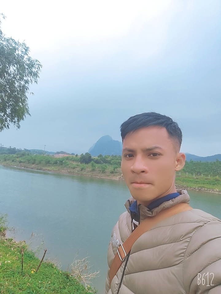 Đất bám sông Bôi Kim Bôi 3999m² giá chỉ 2 triệu/m² - Cơ hội đầu tư vàng!