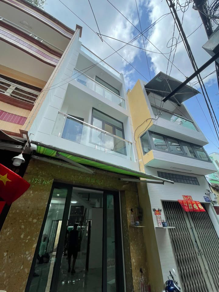 Nhà phố Tạ Uyên, Quận 11, 37m² giá 7.18 tỷ - Hẻm xe, vào ở ngay!