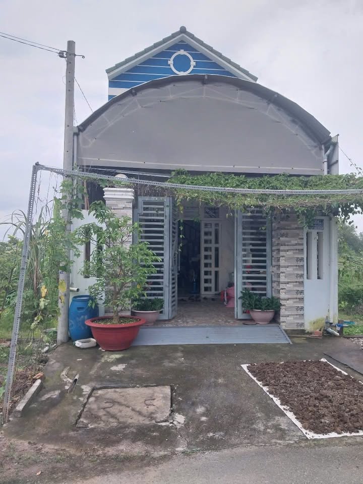 Nhà mặt tiền đường 214, xã Hòa Phú, Củ Chi 108m² giá 3.1 tỷ - Sổ hồng chính chủ, thương lượng mạnh tay!