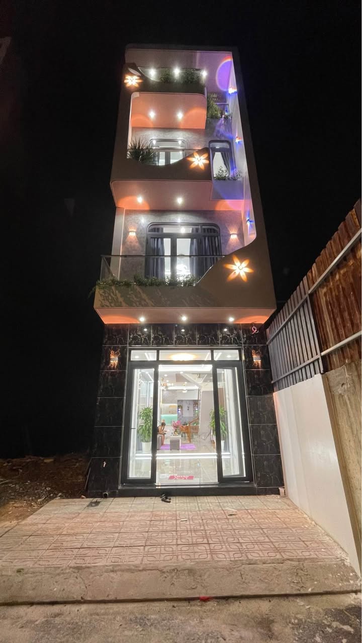 Nhà phố 76.5m² Bình Chuẩn, Thuận An - Sổ hồng riêng, Full nội thất cao cấp!