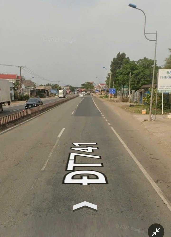 Nhà bán An Bình, Phú Giáo 376m² giá 3,2 tỷ - Kinh doanh tốt, gần chợ