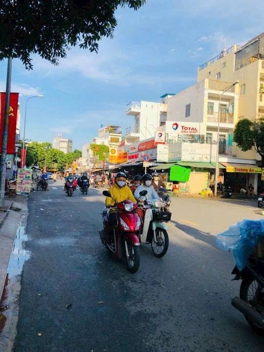 FrontHouse Mặt tiền đường Gò Dầu, Tân Phú 224m² giá 36 tỷ - Kinh doanh thuận lợi!