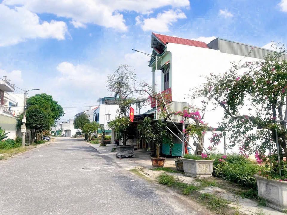 Lô đất Thôn Đông, xã Tây Giang, Tiền Hải 90m² giá 1.XXX tỷ - Đầu tư sinh lời ngay!