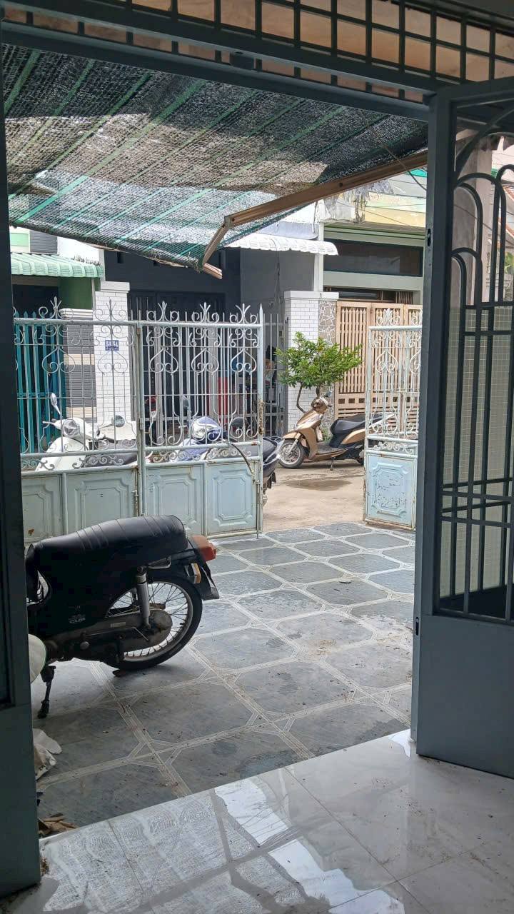 Nhà trệt gác cho thuê đường Nguyễn Việt Dũng, 217m² giá 5 triệu - Phù hợp làm kho, xưởng!