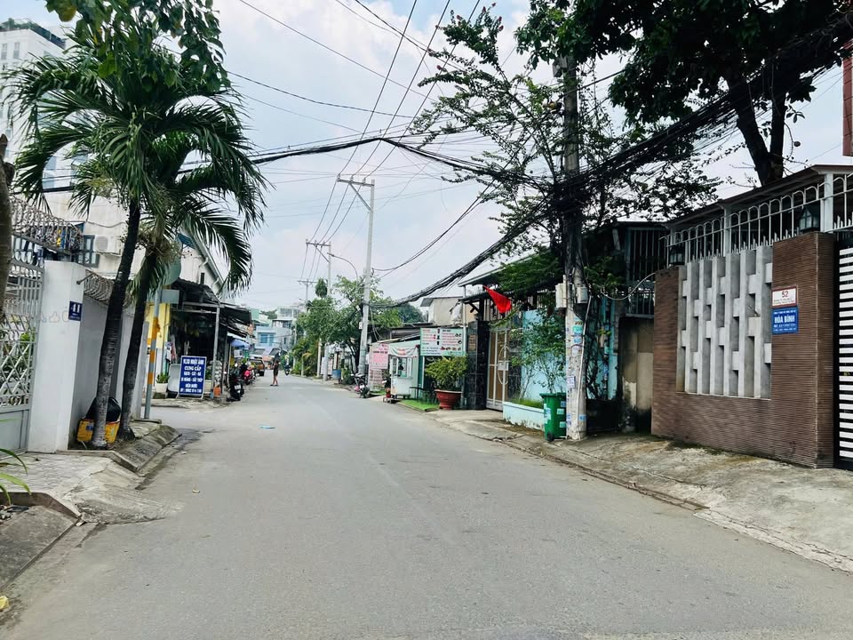 Nhà góc 2 mặt tiền đường Số 12, Trường Thọ, Thủ Đức - Đầu tư sinh lời chỉ 15.8 tỷ!