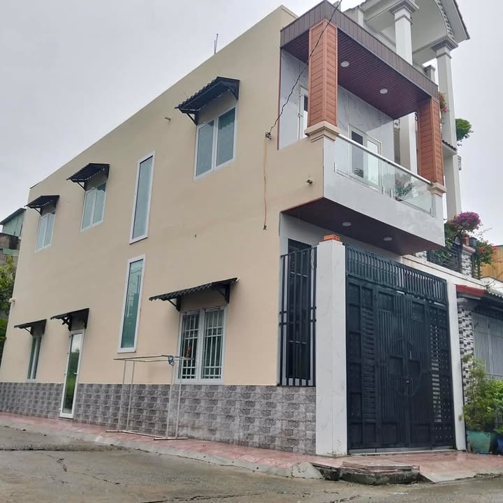 Nhà 2 mặt tiền An Phú, Thuận An 61m² giá 3.65 tỷ - Cơ hội đầu tư tuyệt vời!