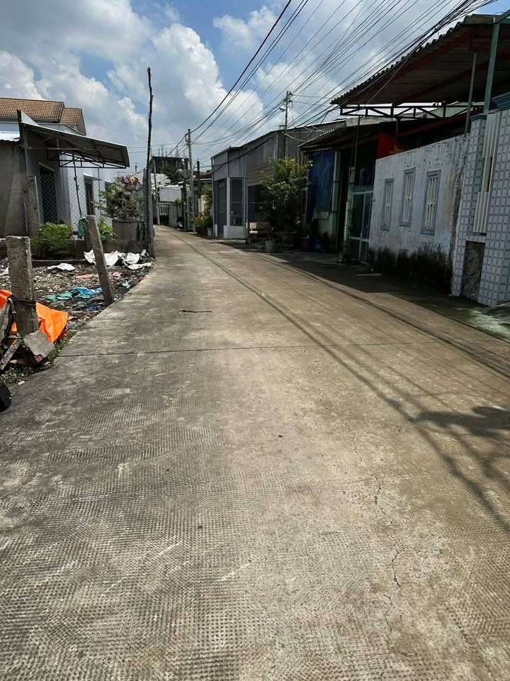 Đất thổ cư Hẻm 47 Trương Thị Sáu, Tân An 120m² giá 1.65 tỷ - Đường xe ô tô, tiện ích đầy đủ!