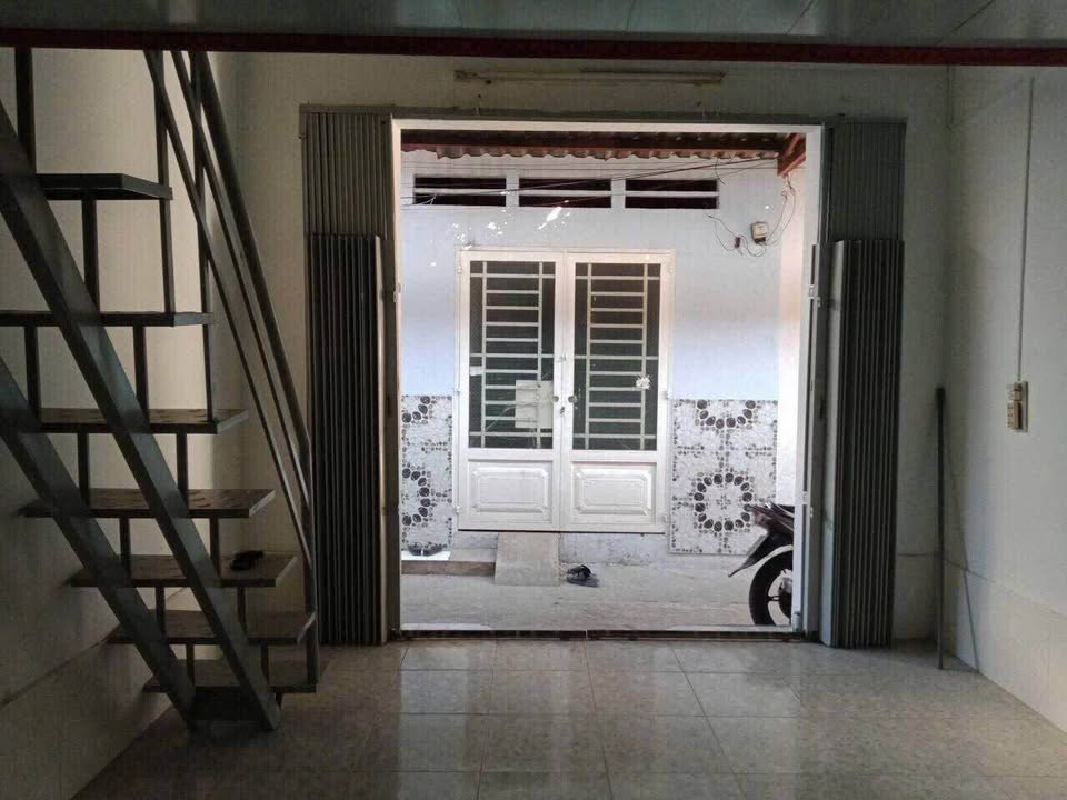 Nhà nhỏ 20m² tại Linh Trung, Thủ Đức giá 750 triệu - Cơ hội sở hữu ngay!