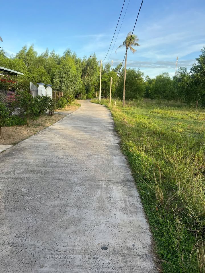 Đất nền Xuân Cảnh Sông Cầu 200m² giá 2.2 tỷ - Vị trí thuận lợi cho đầu tư