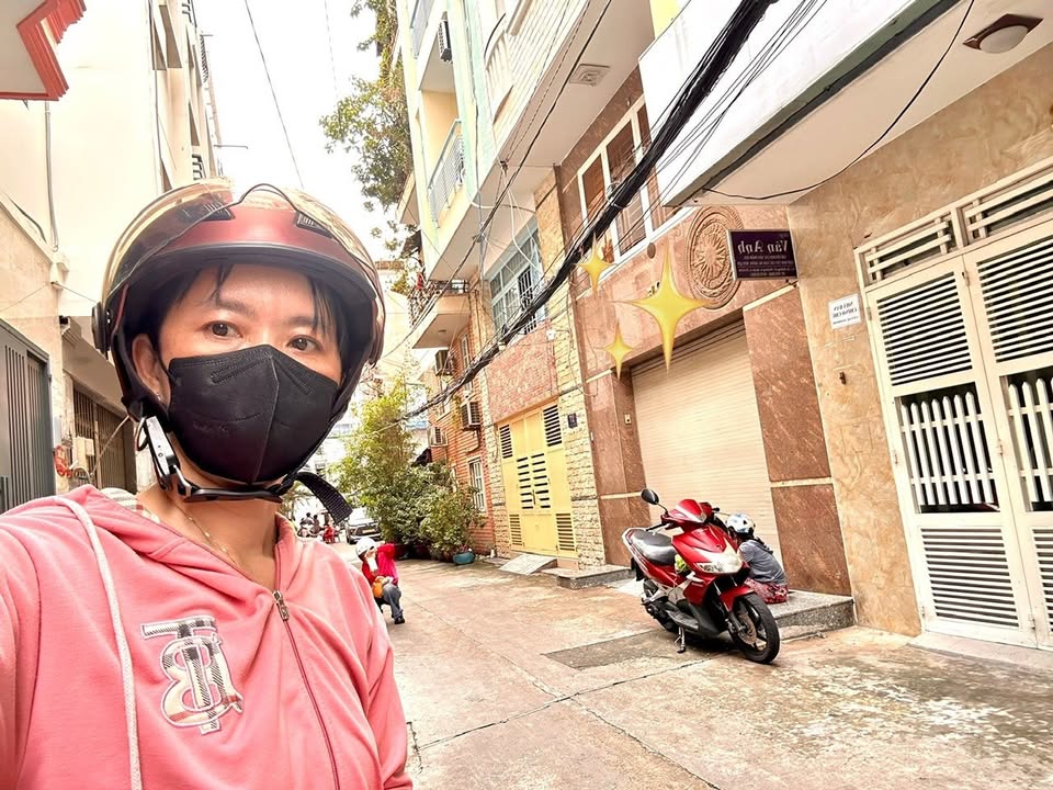 Nhà mặt tiền Đường Số, Quận 4, 40.7m² - Giá thương lượng, ô tô đậu cửa!