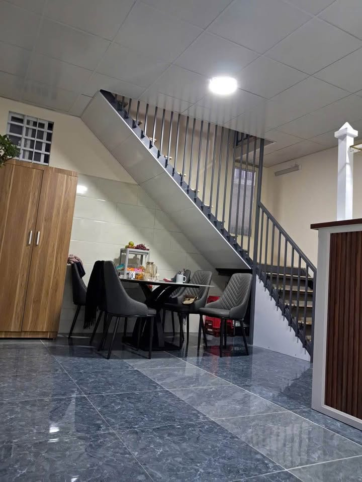 Nhà riêng đường Lê Lai, Đà Lạt 50m² giá 2 tỷ - Vị trí trung tâm thuận tiện!