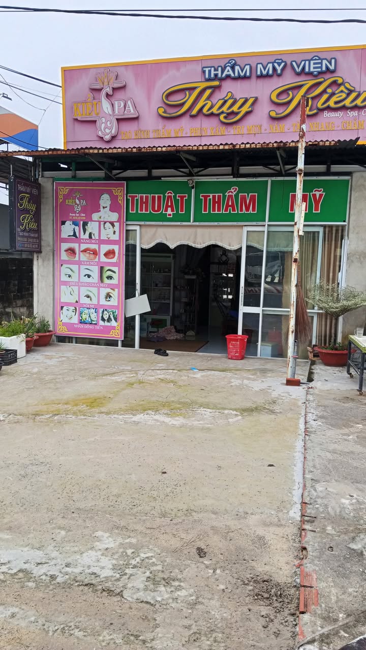 Cho thuê mặt bằng mặt tiền đường Trần Phú, Hòa Thành, Tây Ninh - Đường đông đúc, thuận lợi kinh doanh!